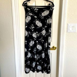 Super soft Loveapella maxi skirt from Stitch Fix.
